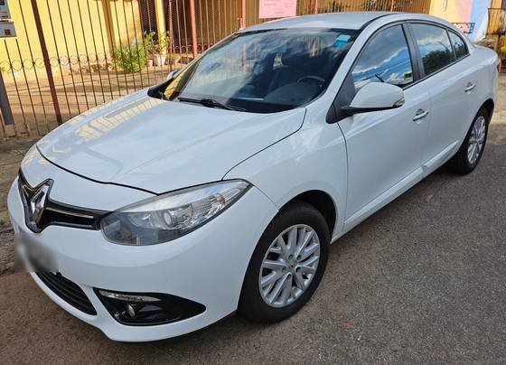 RENAULT FLUENCE 2.0 DYNAMIQUE 16V FLEX 4P AUTOMÁTICO